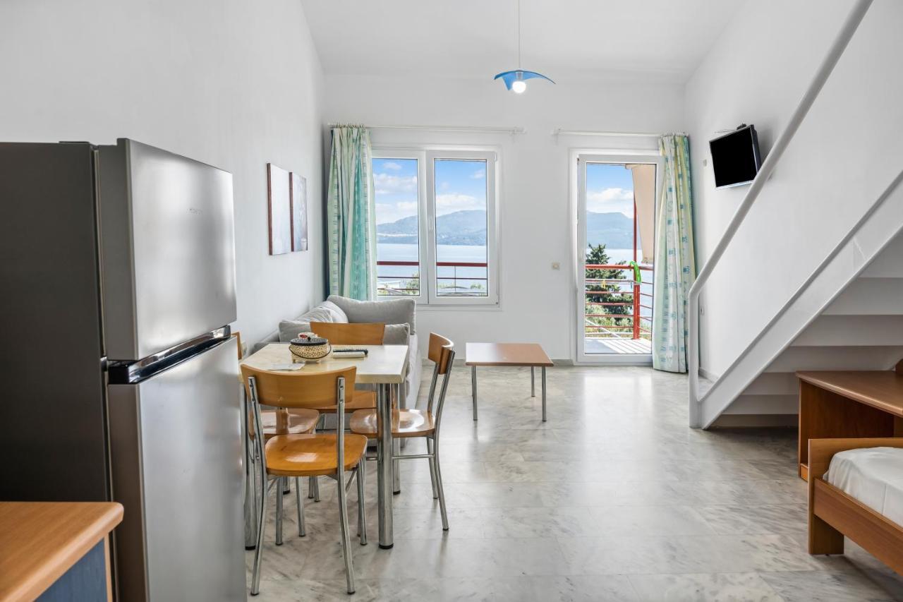 Miranda Resort Никиана Екстериор снимка