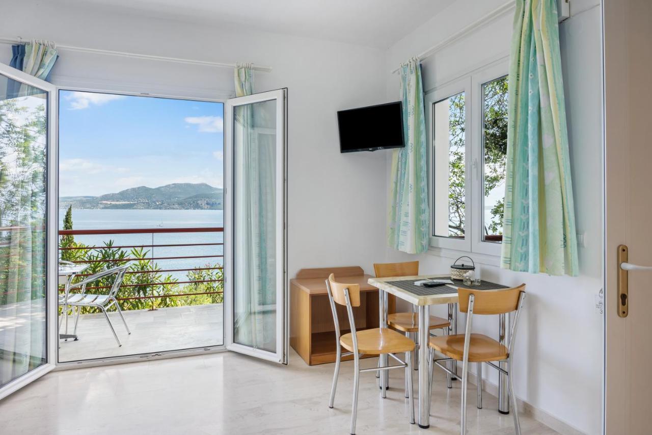 Miranda Resort Никиана Екстериор снимка